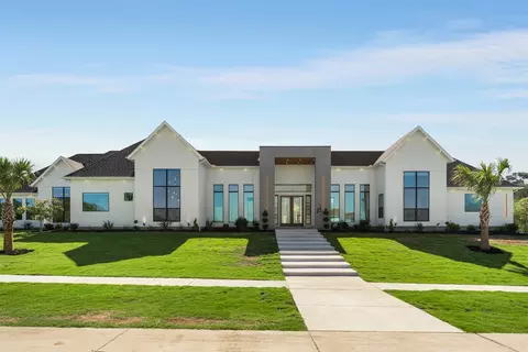 s*6様 house on the hill 90tops 2542 Town View Dr, Cedar Hill, TX 75104 | 39 Photos - Movoto