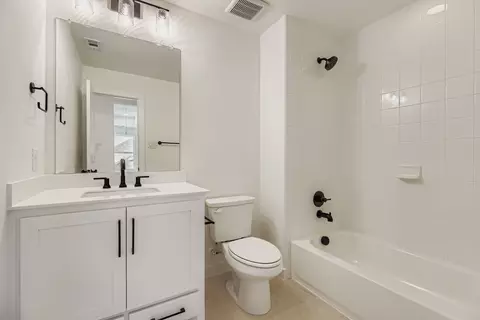Bath - 3921 Composition Ln, Prosper, TX 75078 photo 5 of 5