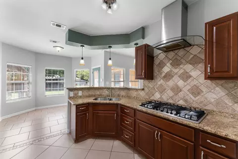 2206 Anders Dr, Mesquite, TX 75150 photo 9