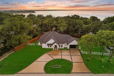 8265 Eagle Mountain Cir, Fort Worth, TX 76135