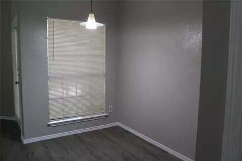 9601 Forest Ln #1114, Dallas, TX 75243