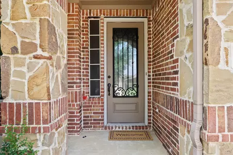 3400 Glen Crest Ln, Denton, TX 76208