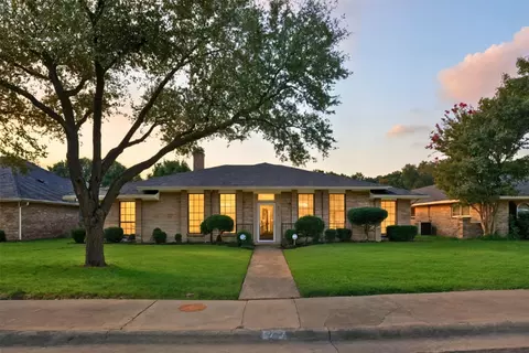 9734 Trevor Dr, Dallas, TX 75243