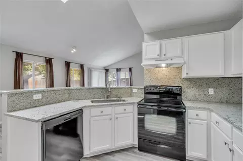Kitchen - 3300 Timberview Dr, Corinth, TX 76210 photo 2 of 2