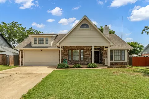 3300 Timberview Dr, Corinth, TX 76210