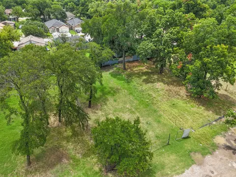 3618 Bickers, Dallas, TX 75212