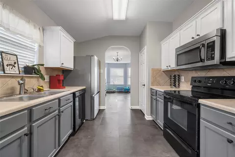 10024 Barton Creek Dr, Waco, TX 76708 photo 10