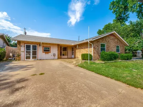 1901 Cordova Bnd, Irving, TX 75060
