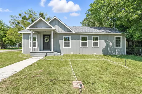 2812 Walnut St, Greenville, TX 75401