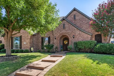 1301 Fox Ln, Mansfield, TX 76063
