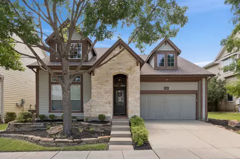 2209 Red Hawk Ln, Euless, TX 76039