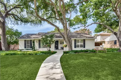 926 Teakwood Dr, Richardson, TX 75080