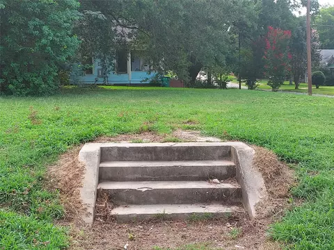 2029 Highland, Shreveport, LA 71104