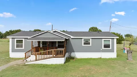 576 Ripy Rd, Ponder, TX 76259
