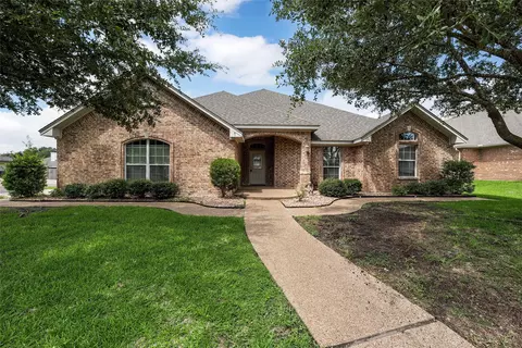 1137 Ridgeview Dr, Hewitt, TX 76643