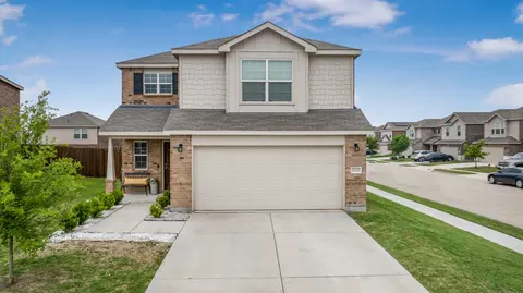 1802 Arcola Ct, Forney, TX 75126