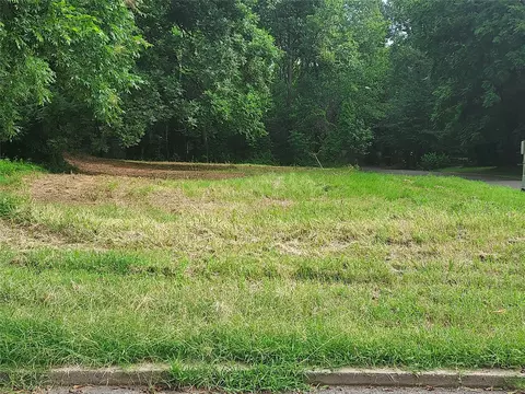 662 Buckelew, Shreveport, LA 71104