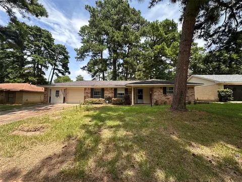 8825 Saint Clair St, Shreveport, LA 71118