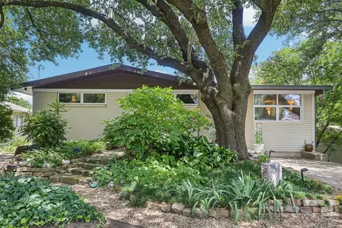 10369 Country Club Dr, Dallas, TX 75218