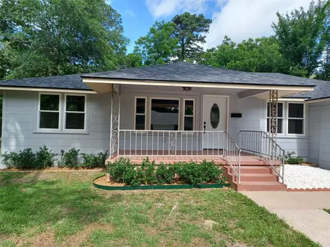 223 Cheek St, Mineola, TX 75773