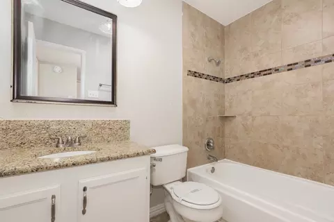 Bath - 5905 Cedar Ln, Rowlett, TX 75089 photo 1 of 2