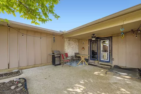 Other - 3814 Calgary Ct E, Irving, TX 75062 photo 2 of 2