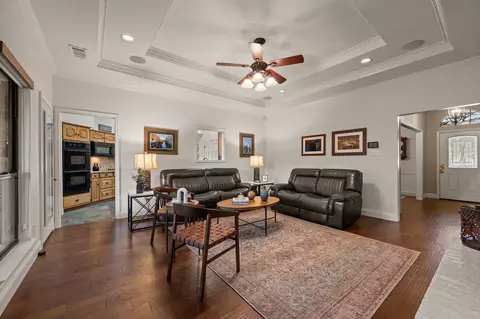 804 Park Hill Dr, Euless, TX 76040 photo 10