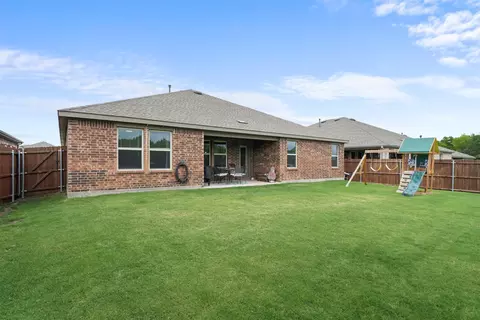 Exterior - 1913 Hampton St, Anna, TX 75409 photo 2 of 5