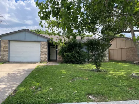 920 Sunny Slope Dr, Allen, TX 75002