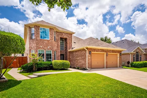 4758 Park Downs Dr, Fort Worth, TX 76137