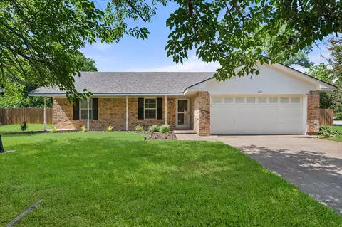 102 E Hopper St, Alvarado, TX 76009