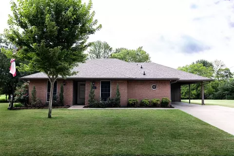 513 S Pearl St, Kemp, TX 75143