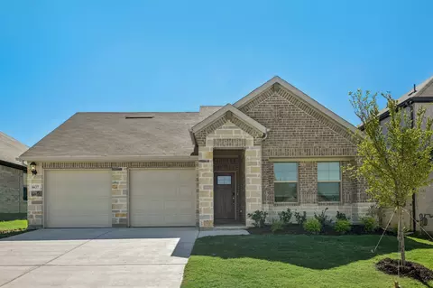 6637 Valley Lake Ln, Fort Worth, TX 76123