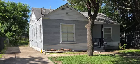 1238 E Louisiana Ave, Dallas, TX 75216