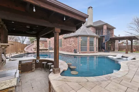 900 Thimbleberry Dr, Mckinney, TX 75071