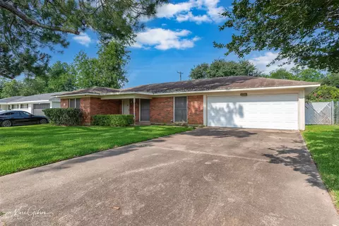 1518 Captain Shreve Dr, Shreveport, LA 71105