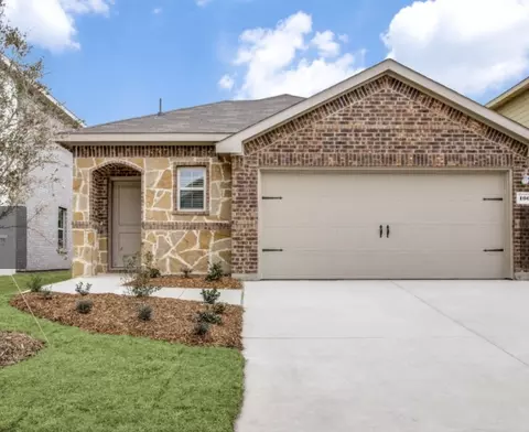 1065 Old Oaks Dr, Forney, TX 75126