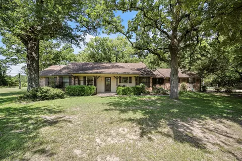 16636 Co Rd 4060, Scurry, TX 75158