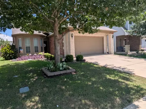 7228 Silver City Dr, Fort Worth, TX 76179