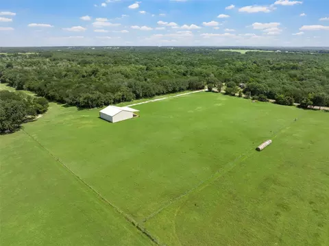 635 E Bell Rd, Waco, TX 76705 photo 5