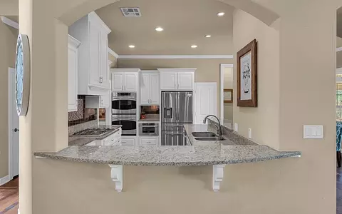 Kitchen - 74 Independence Trl, Waco, TX 76708 photo 1 of 8