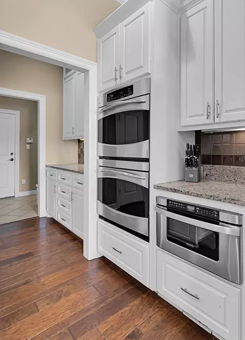 Kitchen - 74 Independence Trl, Waco, TX 76708 photo 8 of 8