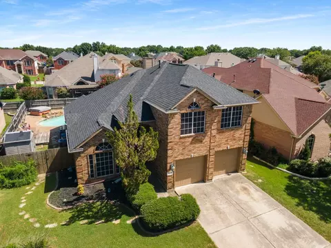 1510 Oxford Dr, Mansfield, TX 76063