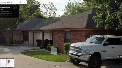 149 Stewart Bend Ct, Azle, TX 76020 photo 3