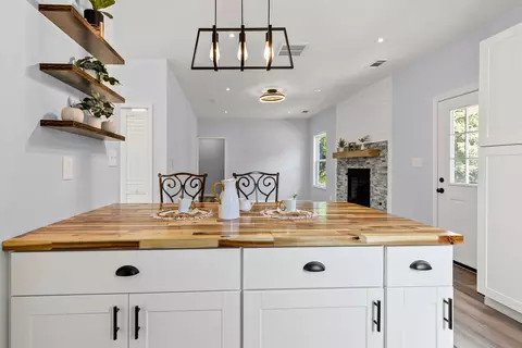 Kitchen - 749 E Marshall Ave, Cooper, TX 75432 photo 3 of 5