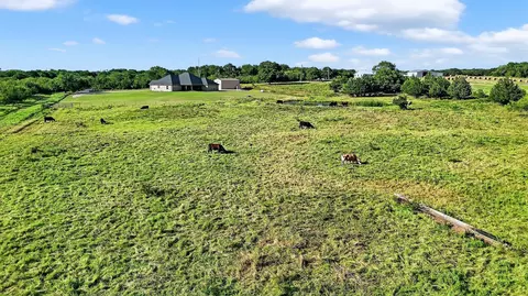 View/Area - 2340 Wright Rd, Sherman, TX 75092 photo 4 of 5