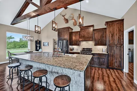 Kitchen - 2340 Wright Rd, Sherman, TX 75092 photo 3 of 4
