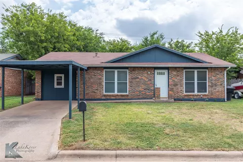 5233 Foxmoor Ct, Abilene, TX 79605