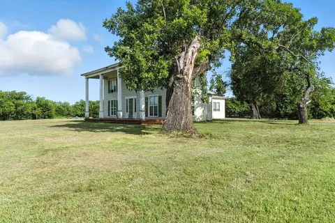 9501 Fm 2210, Jacksboro, TX 76458