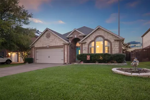 6616 Hayling Way, Denton, TX 76210